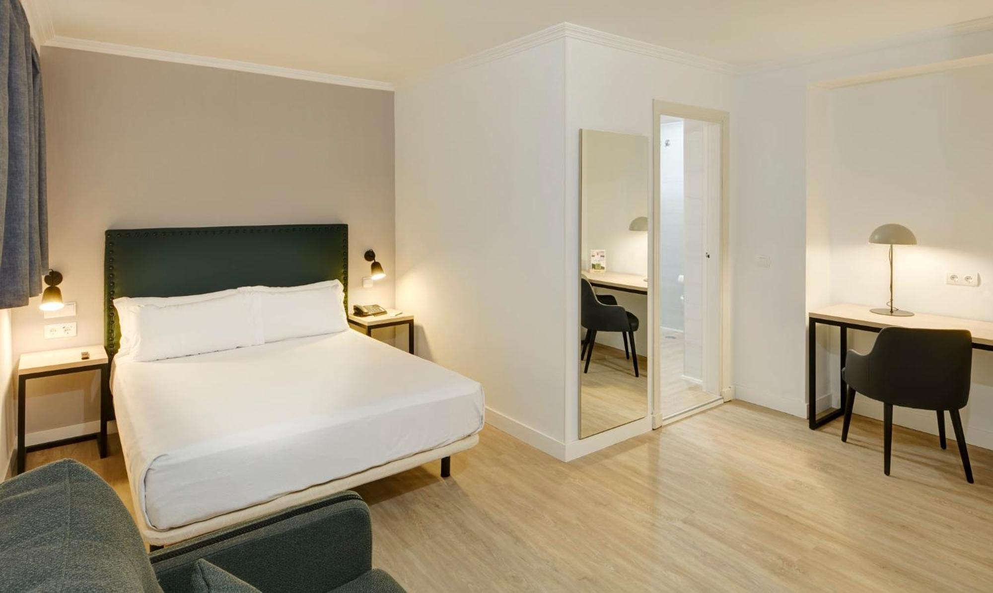 Sercotel Casas De Mercaderes Hotel Séville