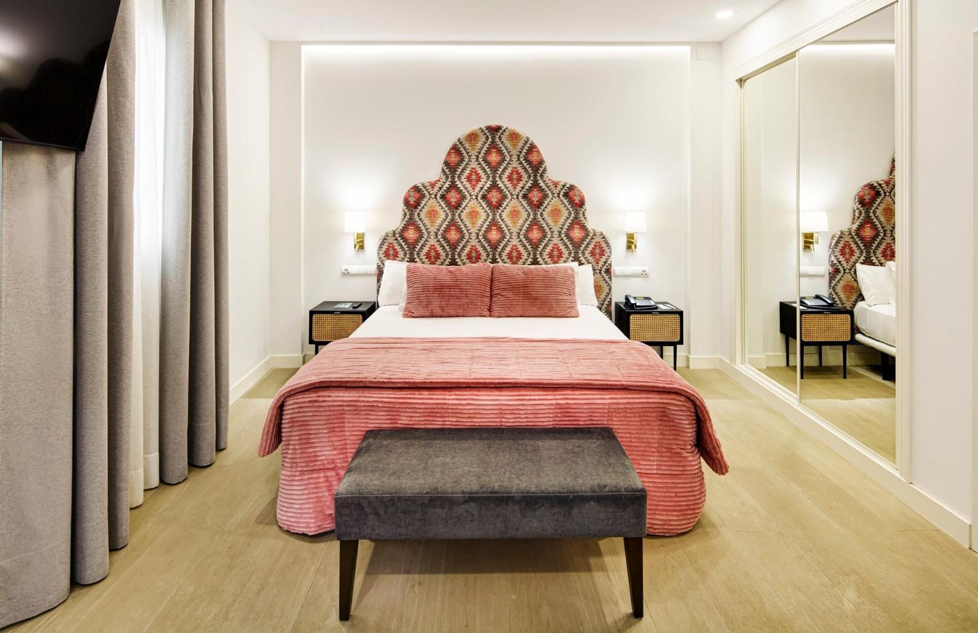 Sercotel Casas De Mercaderes 3* Seville