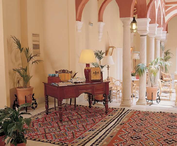 Sercotel Casas De Mercaderes 3* Seville