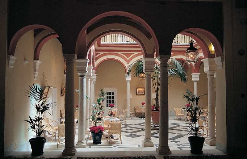 Hotel Sercotel Casas De Mercaderes Seville