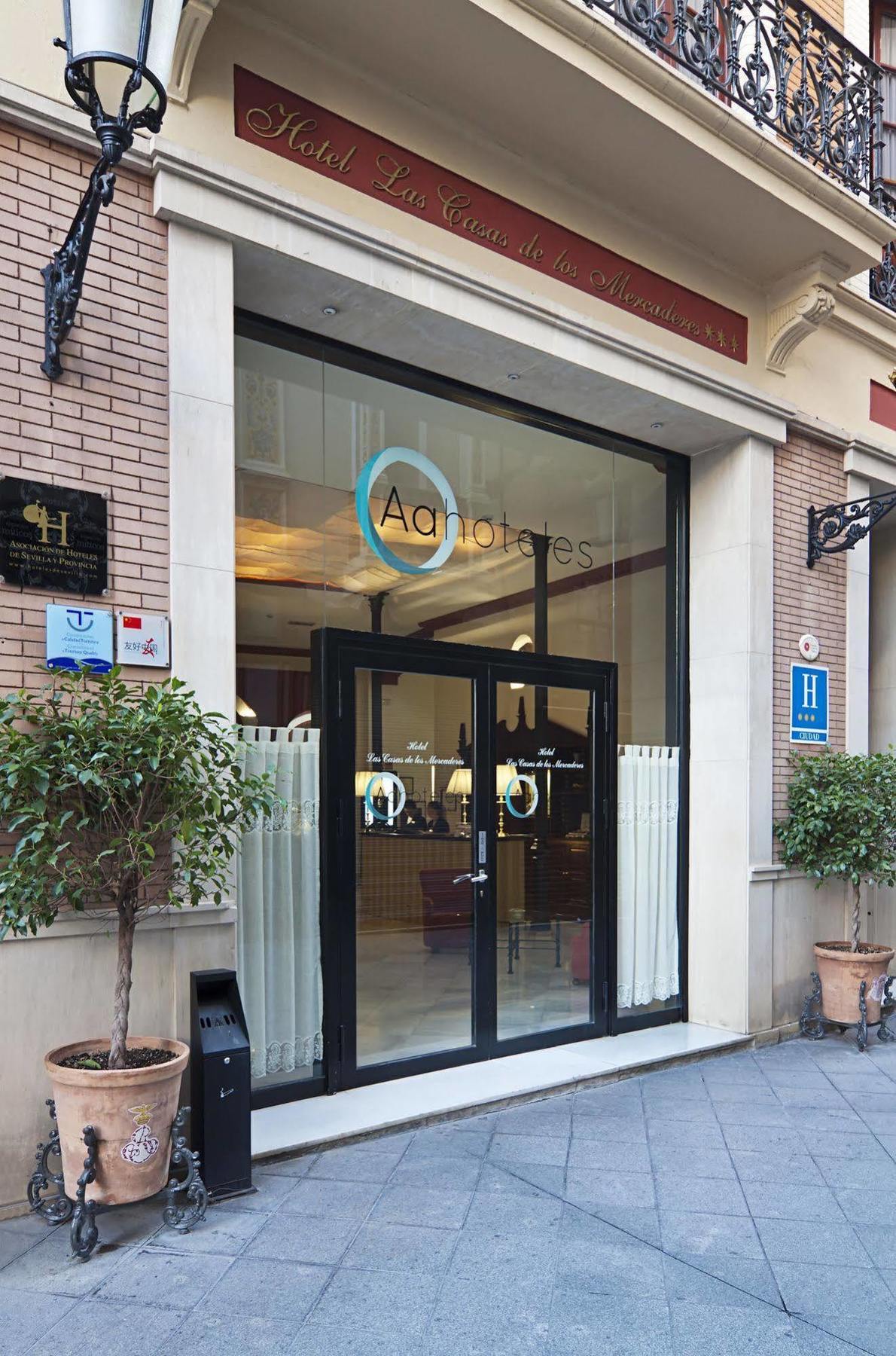 Sercotel Casas De Mercaderes Seville